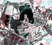 Fig. 2: Oldambtmeer op DMC satellietbeeld van 28 januari 2014